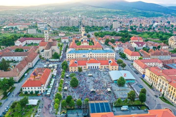 Studio Panoramic With Balcony And Parcul Unirii View Alba Iulia Exteriör bild